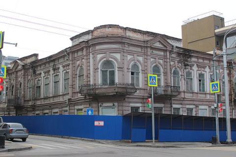 Заброшенное здание на Садовой, 18 в Ростове не станет гостиницей к ЧМ-2018
