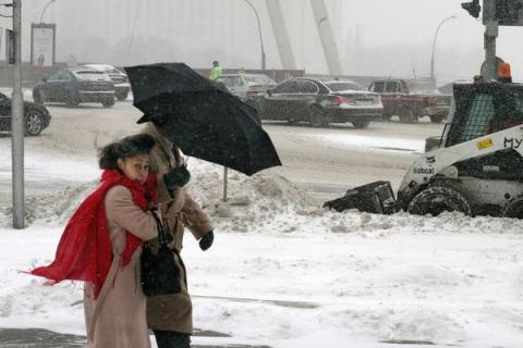 В Ростове ожидается усиление ветра, метель и гололёд