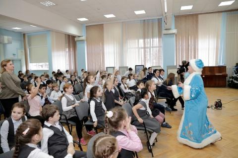 Железнодорожники напомнили ростовским школьникам о правилах безопасности