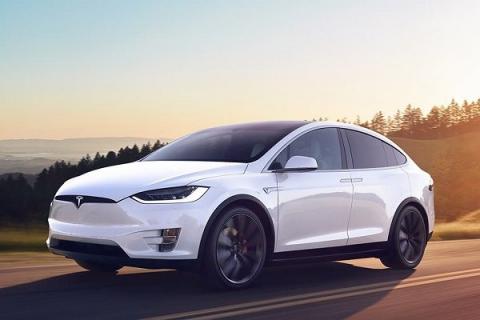 Жители Ростовской области в 2017 году купили два электромобиля Tesla