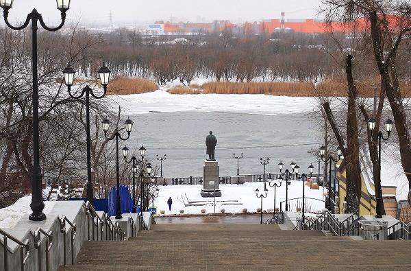 Кушнарёв пообещал лично оторвать руки ростовским вандалам