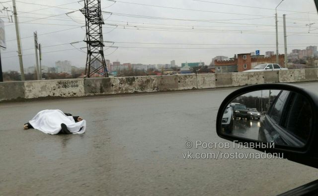 В Ростове водитель Kia сбил женщину у автобусной остановки