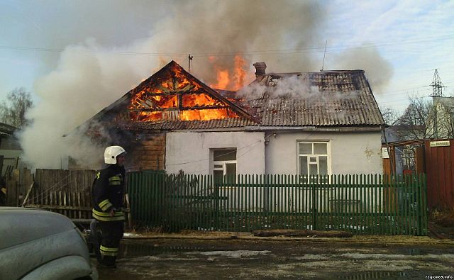 В пожаре в Ростовской области погибла 38-летняя женщина