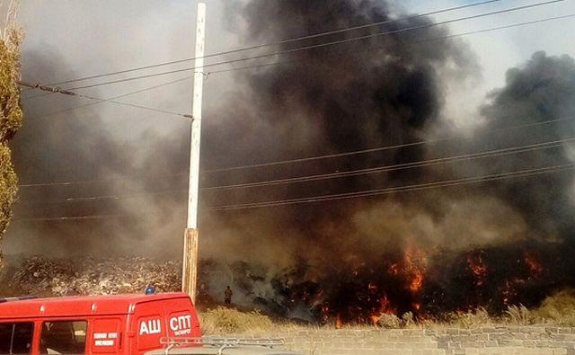 Официально: уровень загрязнения воздуха в зоне пожара в Таганроге не превышен