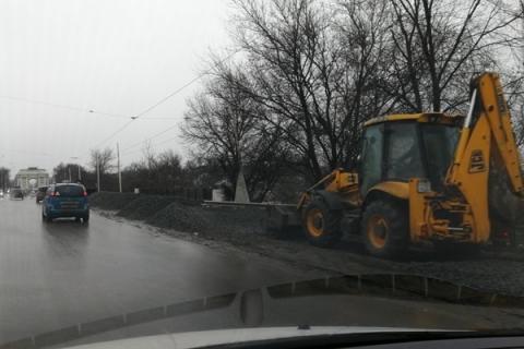 В Новочеркасске начался ремонт моста на спуске Герцена