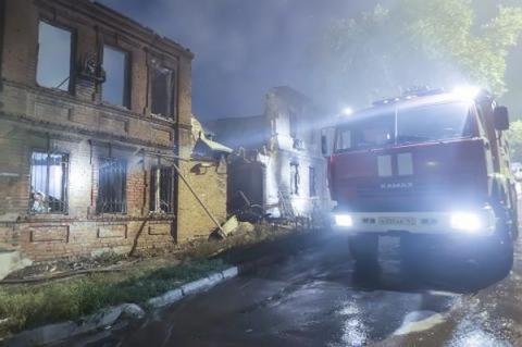 В Ростове в районе Театрального спуска сгорел ещё один частный дом
