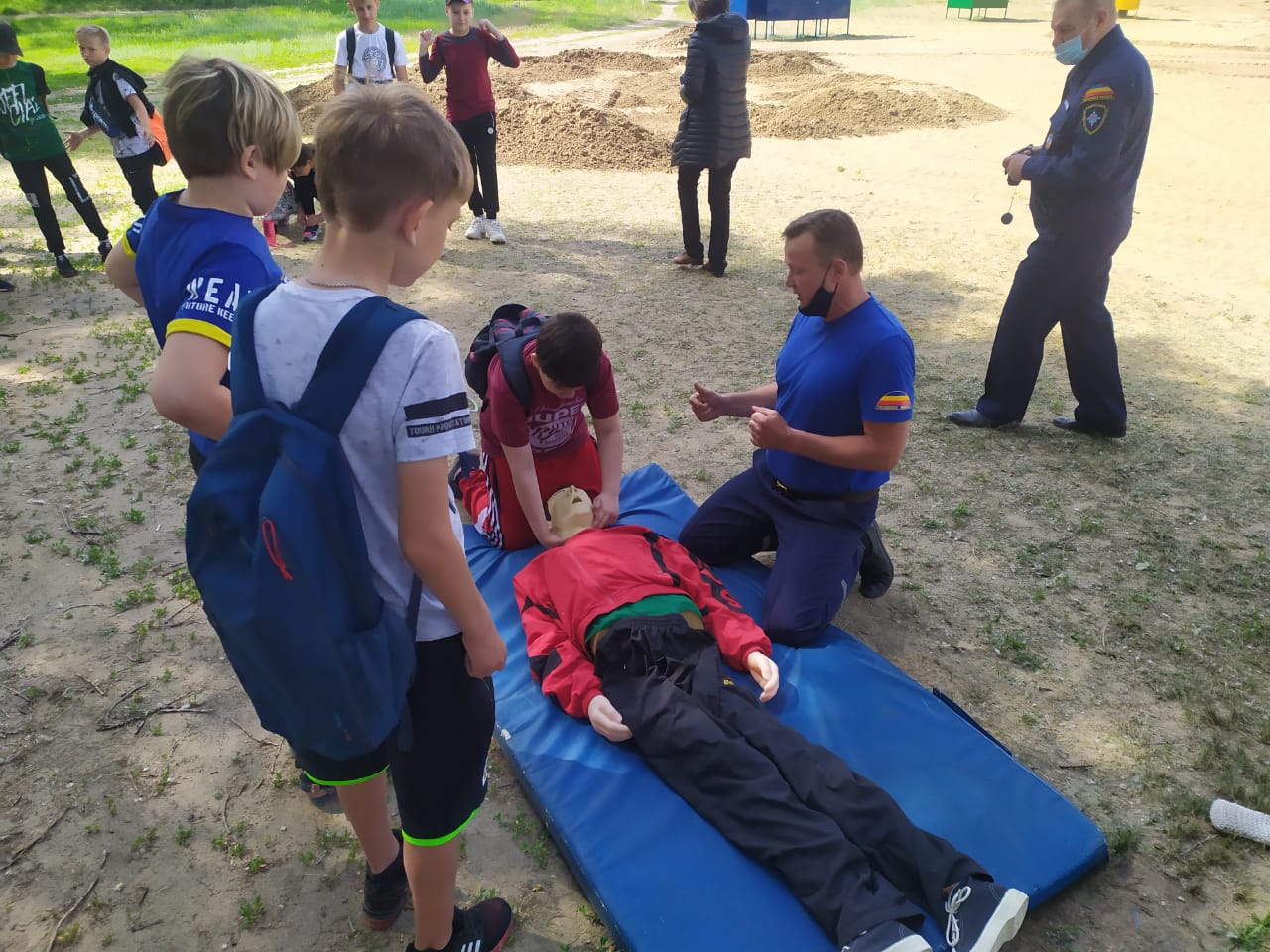 Белокалитвинские спасатели провели учения на воде