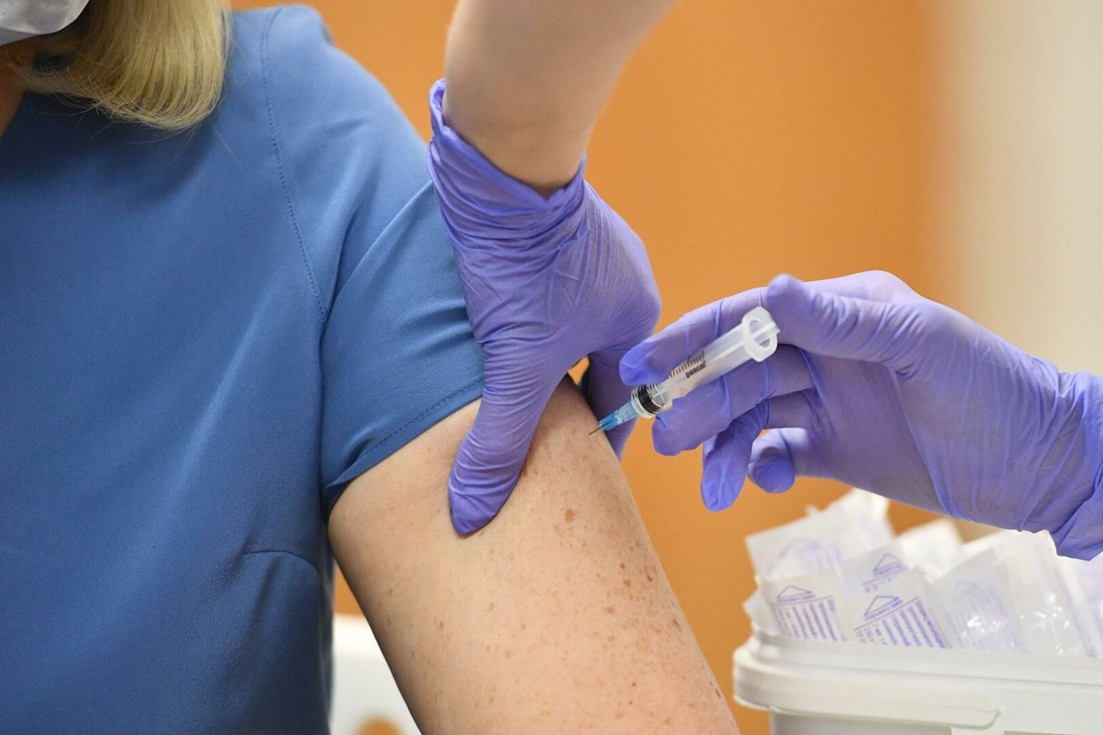 Более 18 тыс. белокалитвинцев вакцинировались от Covid-19