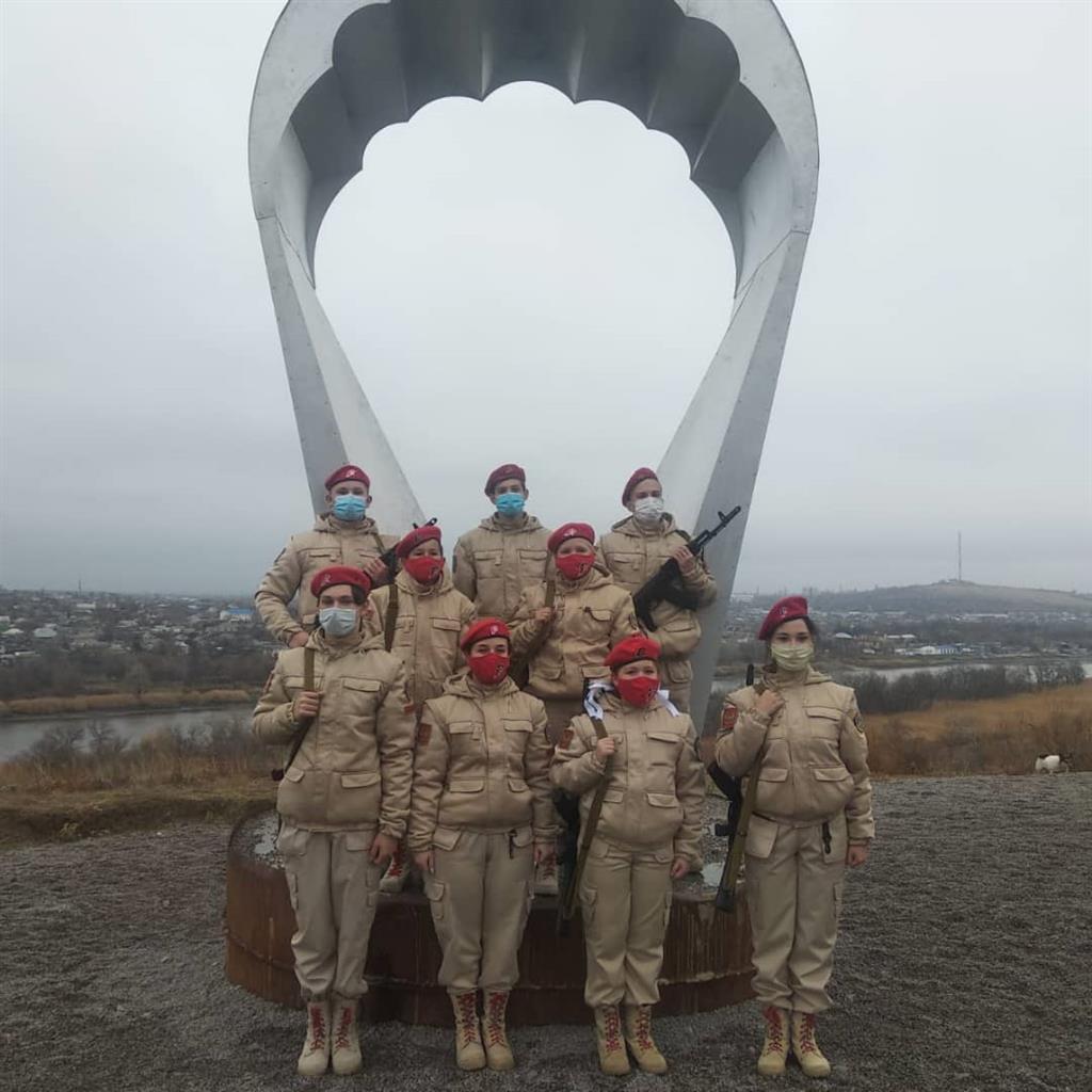 Новости города | Белая Калитва: Информационно - развлекательный портал - Страница #68 photo Белокалитвинские юнармейцы на Посту №1