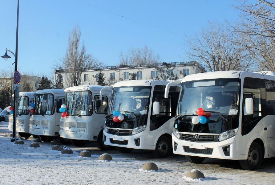 Автопарк Белокалитвинского района пополнился пятью новыми автобусами